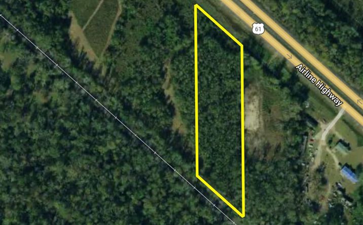 Pictures of Land property located at 9895 Airline Hwy, Gonzales, LA 70778 for sales - image #1