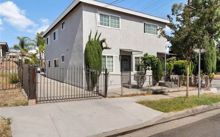Pictures of Multifamily property located at 101 S Marianna Avenue, Los Angeles, CA 90063 for sales - image #1