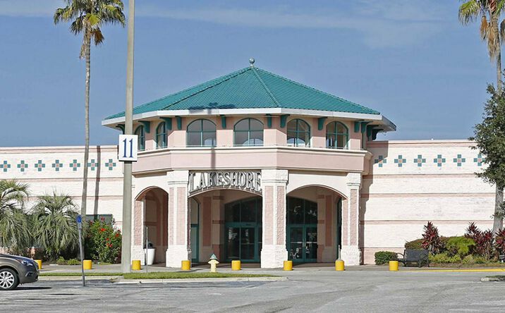 Pictures of Retail, Office property located at 901 U.S. Hwy 27 N, Sebring, FL 33870 for sales - image #1