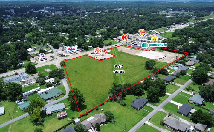Pictures of Retail, Land property located at 311 Veterans Memorial Drive, Abbeville, LA 70510 for sales - image #1
