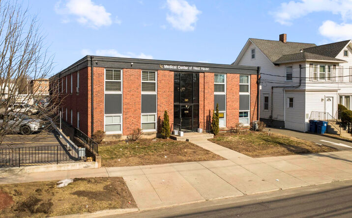 Pictures of Office property located at 385 Main Street, West Haven, CT 06516 for sales - image #1