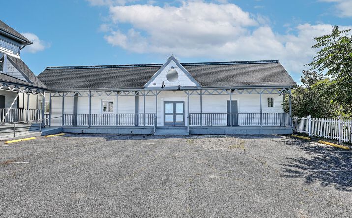 Pictures of Mixed Use property located at 191 Nashua Street, Providence, RI 02904-1871 for sales - image #1