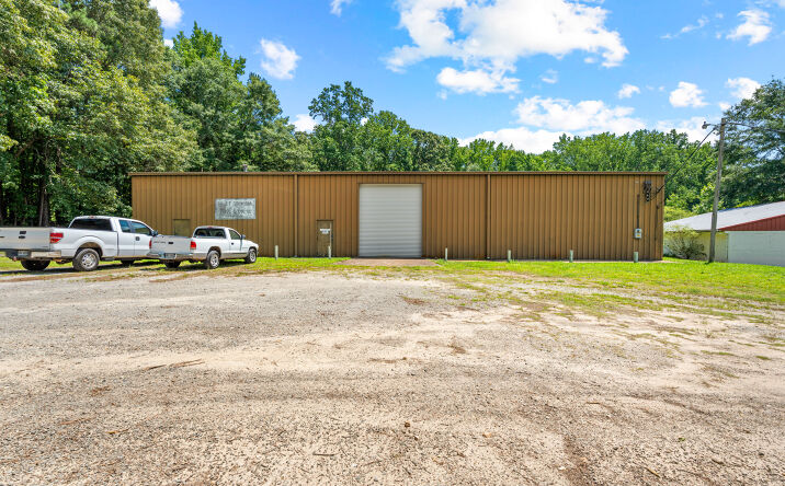 Pictures of Industrial property located at 199 Main Street, Whitesburg, GA 30185 for sales - image #1