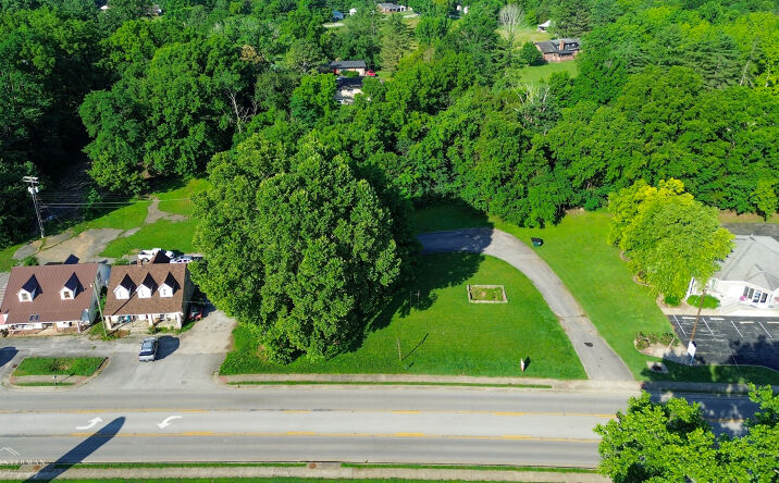 Pictures of Multifamily, Land property located at 659 MAIN ST, MUNFORDVILLE, KY 42765-9436 for sales - image #1