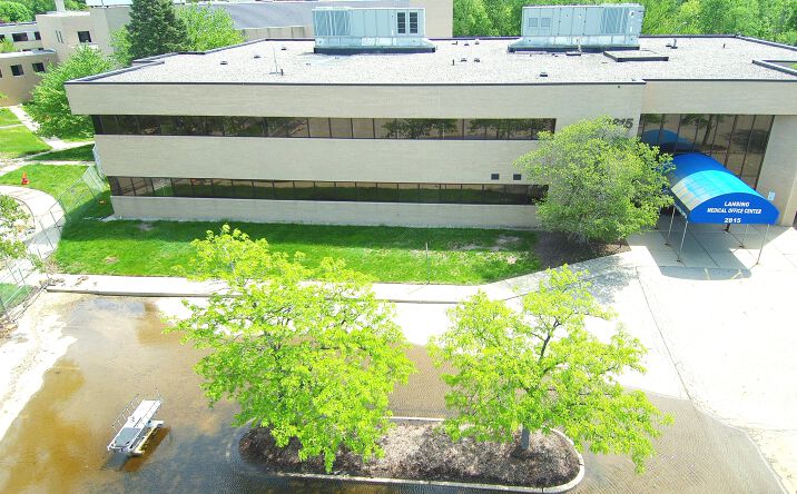 Pictures of Office property located at 2815 South Pennsylvania Avenue, Lansing, MI 48910 for sales - image #1