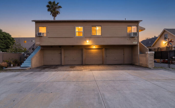 Pictures of Multifamily property located at 11234 Hatteras St, North Hollywood, CA 91601 for sales - image #1