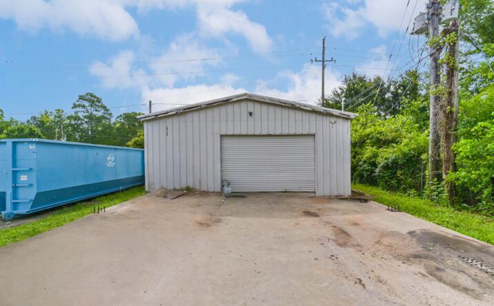 Pictures of Industrial property located at 14133 RAVENDALE RD, HUMBLE, TX 77396-3367 for sales - image #1