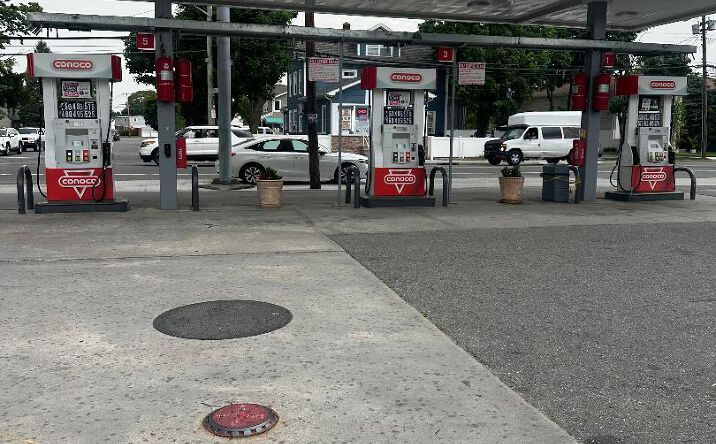 Pictures of Retail, Land property located at 1198 Front Street, Uniondale, NY 11553 for sales - image #1