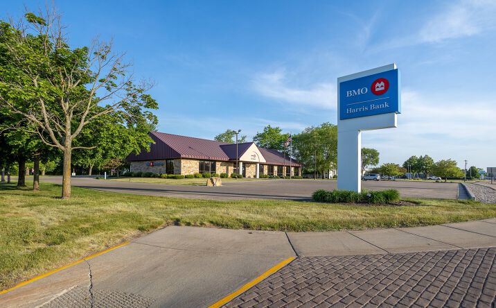 Pictures of Retail property located at 2851 POST RD, PLOVER, WI 54467 for sales - image #1