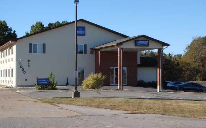 Pictures of Hospitality property located at 1000 E CLINTON AVE, SEYMOUR, MO 65746 for sales - image #1