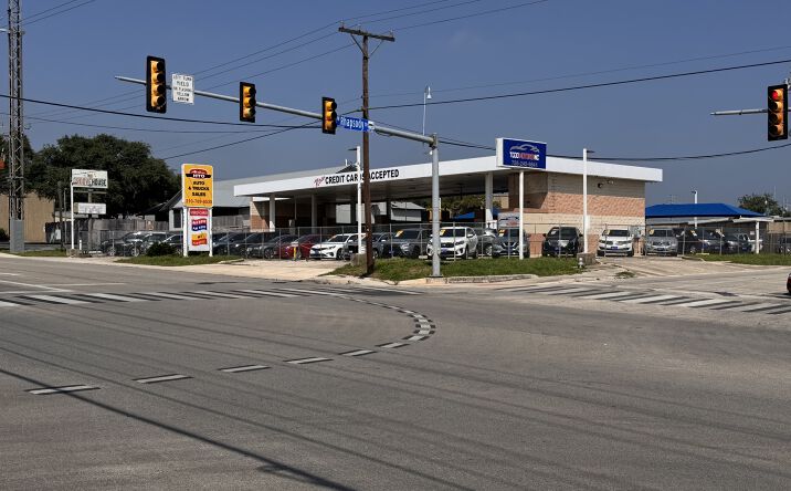Pictures of Retail property located at 12343 West Ave, San Antonio, TX 78216 for sales - image #1