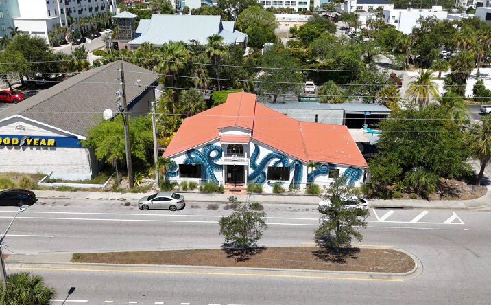 Pictures of Retail, Office, Mixed Use property located at 423 North Lemon Avenue, Sarasota, FL 34236 for sales - image #1