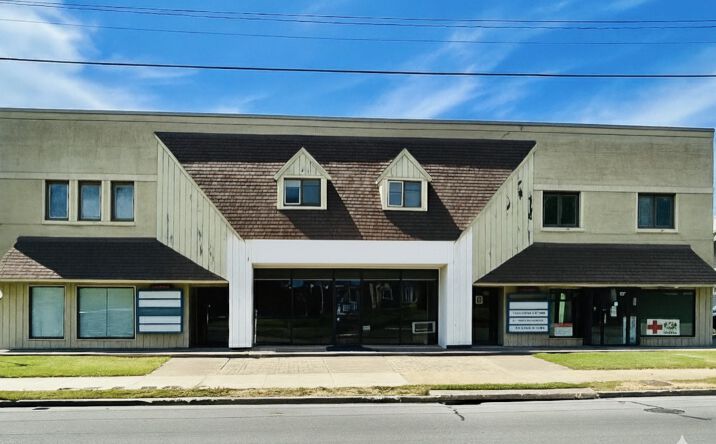Pictures of Office, Mixed Use property located at 1700 Frederica Street, Owensboro, KY 42301 for sales - image #1
