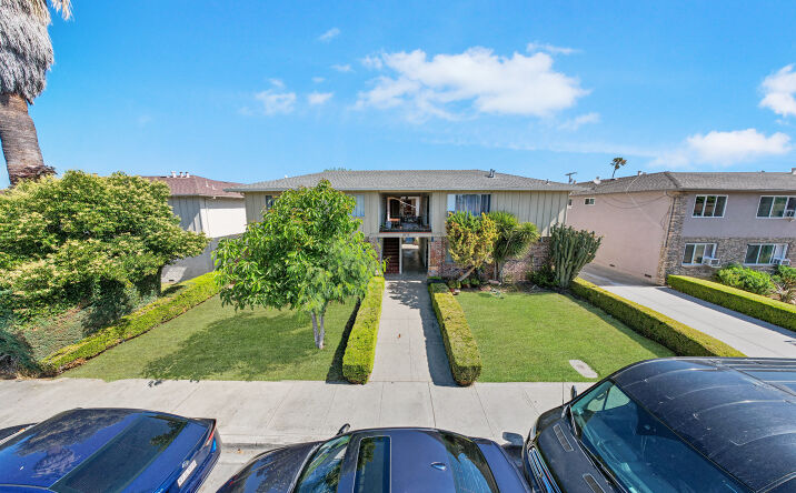 Pictures of Multifamily property located at 2173 AZA DR, SANTA CLARA, CA 95050 for sales - image #1