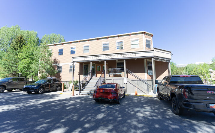 Pictures of Retail, Business for Sale property located at 111 SKI HILL RD, BRECKENRIDGE, CO 80424 for sales - image #1