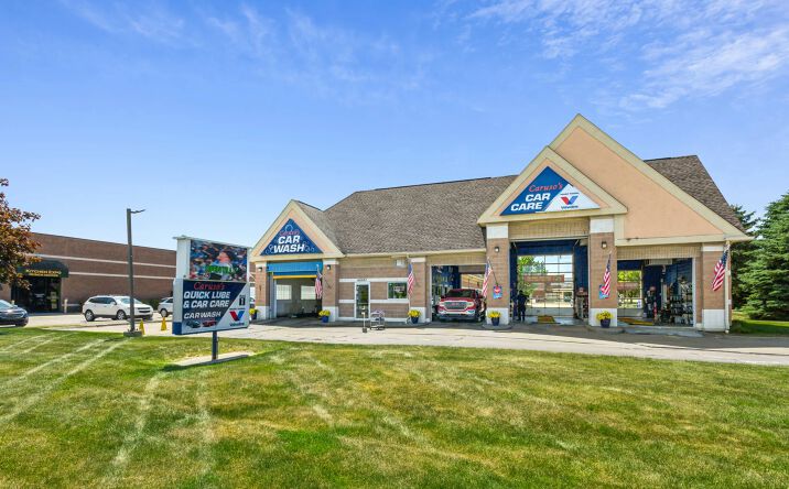 Pictures of Retail property located at 49567 Hayes Road, Michigan, MI 48315 for sales - image #1