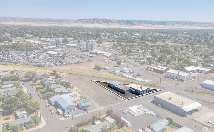 Pictures of Industrial property located at 1012 N 9th Street, Walla Walla, WA 99362 for sales - image #1