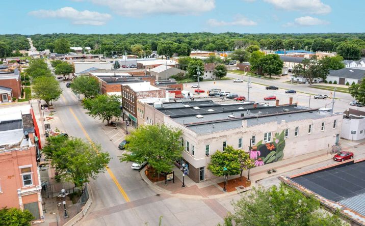 Pictures of Mixed Use, Multifamily property located at 546 W 2nd St, Webster City, IA 50595 for sales - image #1