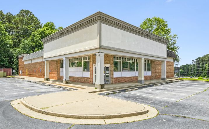 Pictures of Retail property located at 815 Beaver Ruin Road, Lilburn, GA 30047 for sales - image #1