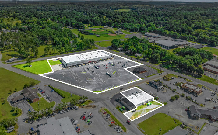 Pictures of Retail property located at 155 Birmingham Road, Centreville, AL 35042 for sales - image #1
