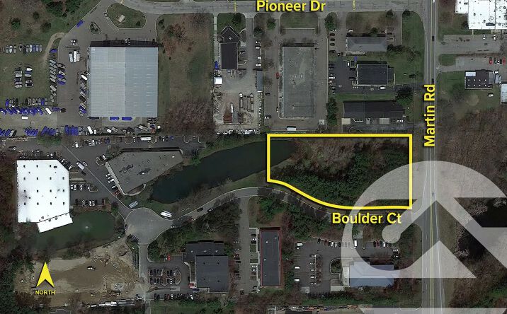 Pictures of Land property located at 8450 Boulder Ct, Commerce Township, MI 48390 for sales - image #1