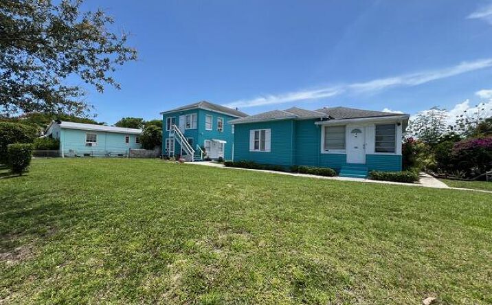 Pictures of Multifamily property located at 700 Talladega Street, West Palm Beach, FL 33405 for sales - image #1