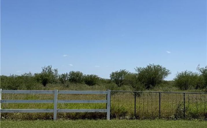 Pictures of Land, Multifamily property located at 3418 Horizon Trail, Edinburg, TX 78541 for sales - image #1