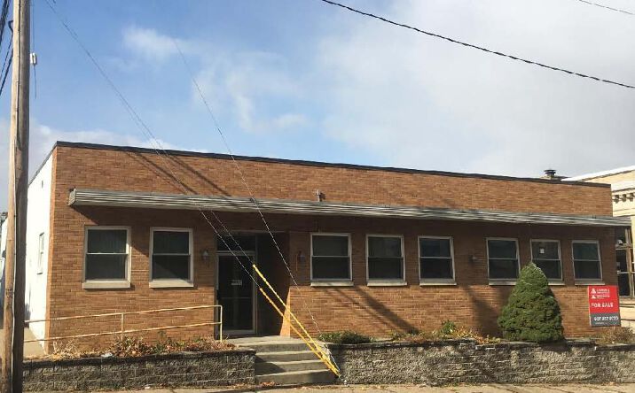 Pictures of Office property located at 131 Walnut St, Corning, NY 14830 for sales - image #1