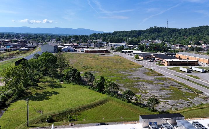 Pictures of Land property located at Bob Morrison Boulevard, Bristol, VA 24201 for sales - image #1