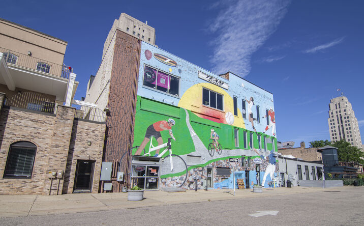 Pictures of Retail, Mixed Use property located at 22 West Michigan Avenue, Battle Creek, MI 49017 for sales - image #1