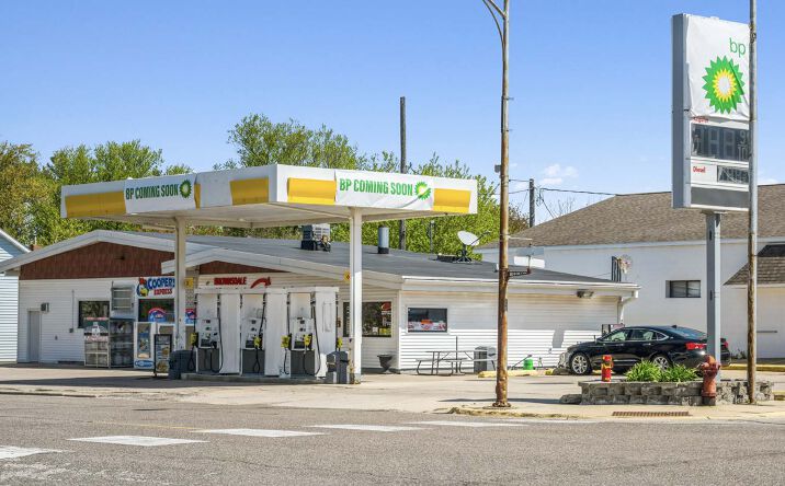 Pictures of Retail property located at 102 Mill Street South, Brownsdale, MN 55918 for sales - image #1