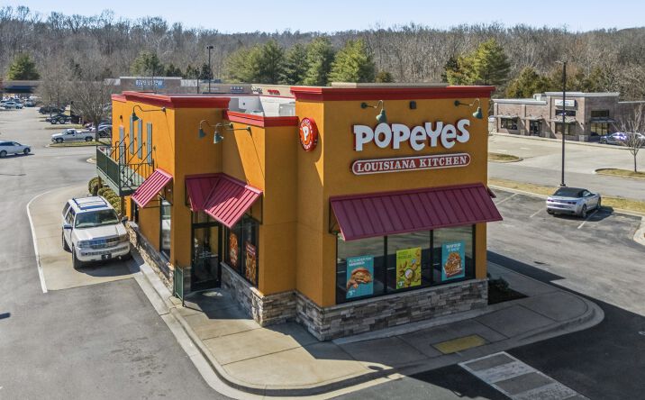 Pictures of Retail property located at 133 Hutton Place, Ashland City, TN 37015 for sales - image #1