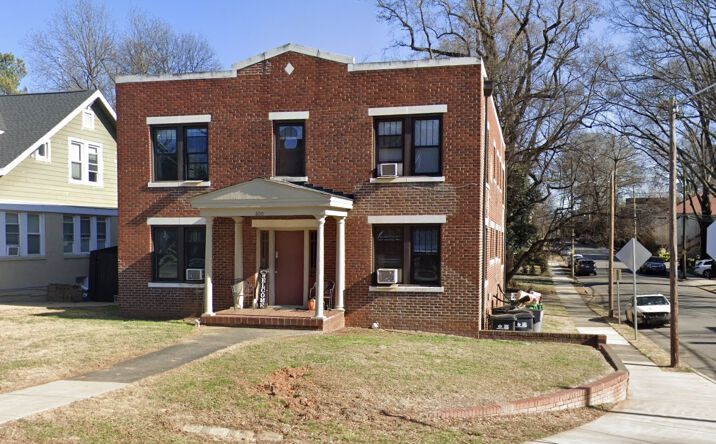 Pictures of Retail, Multifamily property located at 600 Hawthorne Lane, Charlotte, NC 28204 for sales - image #1