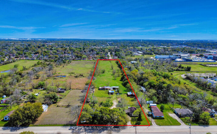Pictures of Industrial, Mixed Use, Land property located at 602 Massey Tompkins Road, Baytown, TX 77521 for sales - image #1