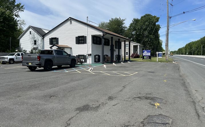 Pictures of Retail, Office, Mixed Use property located at 934 New Jersey 36, Middletown Township, NJ 07737 for sales - image #1