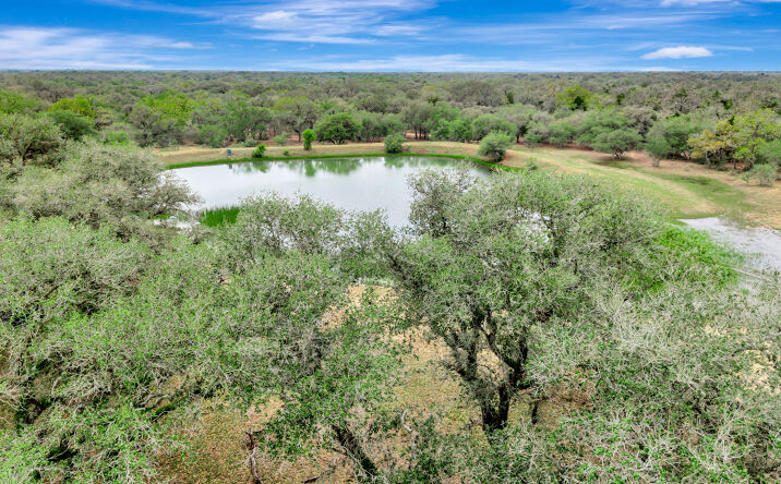 Pictures of Mixed Use, Land property located at 16297 Texas 111, Yoakum, TX 77995 for sales - image #1