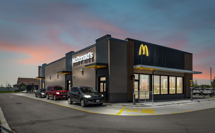 Pictures of Retail property located at 15460 English Ave, Apple Valley, MN 55124 for sales - image #1