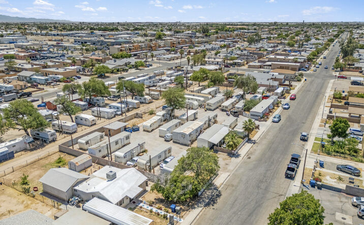 Pictures of Mobile Home Park property located at 1947 S MAPLE AVE, YUMA, AZ 85364-5746 for sales - image #1