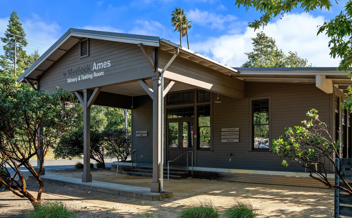 Pictures of Retail, Hospitality, Mixed Use property located at 3476 Alexander Valley Road, Healdsburg, CA 95448 for sales - image #1