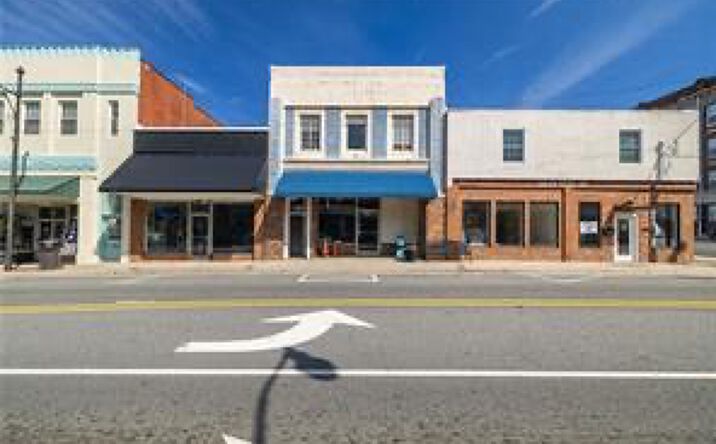 Pictures of Retail, Multifamily, Mixed Use property located at 641 Washington Street, Eden, NC 27288-6137 for sales - image #1