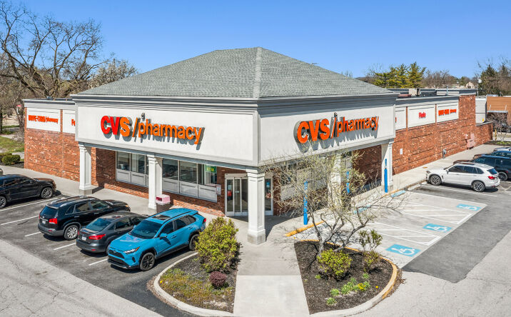 Pictures of Retail property located at 590 NILLES RD, FAIRFIELD, OH 45014-2606 for sales - image #1