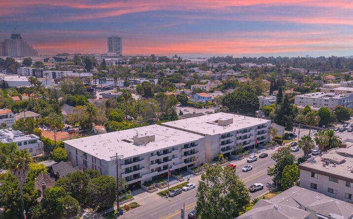 Pictures of Multifamily property located at 2160 S Beverly Glen Boulevard, Los Angeles, CA 90025, 2180 S Beverly Glen Boulevard, Los Angeles, CA 90025 for sales - image #1