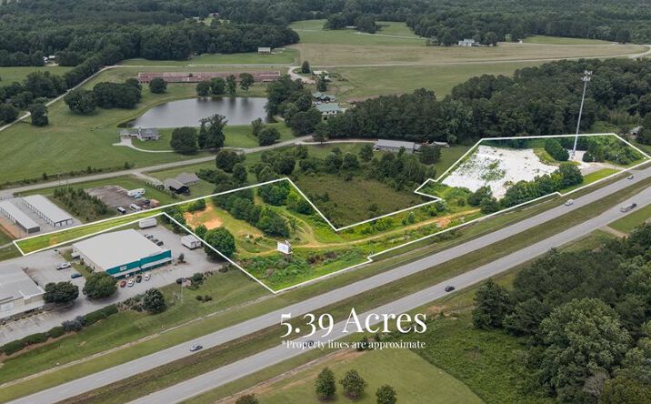 Pictures of Land property located at 1040 U.S. 27, Carrollton, GA 30117 for sales - image #1