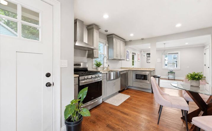 Pictures of Mixed Use property located at 7 Main Ter, Bloomfield, NJ 07003 for sales - image #1