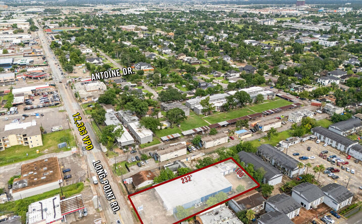 Pictures of Retail, Industrial property located at 7515 Long Point Road, Houston, TX 77055 for sales - image #1