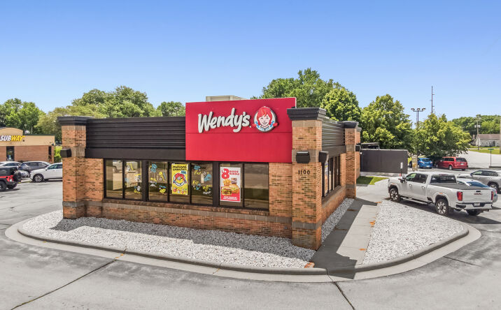 Pictures of Retail property located at 1100 RADISSON ST, GREEN BAY, WI 54302-1646 for sales - image #1