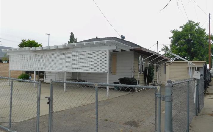 Pictures of Multifamily property located at 1119 E 4th Street, Ontario, CA 91764 for sales - image #1