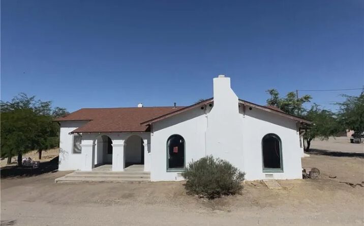 Pictures of Multifamily property located at 36708 Fort Irwin, Barstow, CA 92311 for sales - image #1
