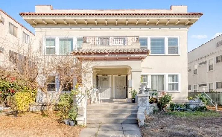 Pictures of Multifamily property located at 548 N Kenmore, Los Angeles, CA 90004 for sales - image #1