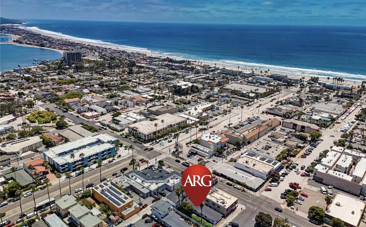 Pictures of Multifamily property located at 1007-1017 Hornblend Street, San Diego, CA 92109 for sales - image #1